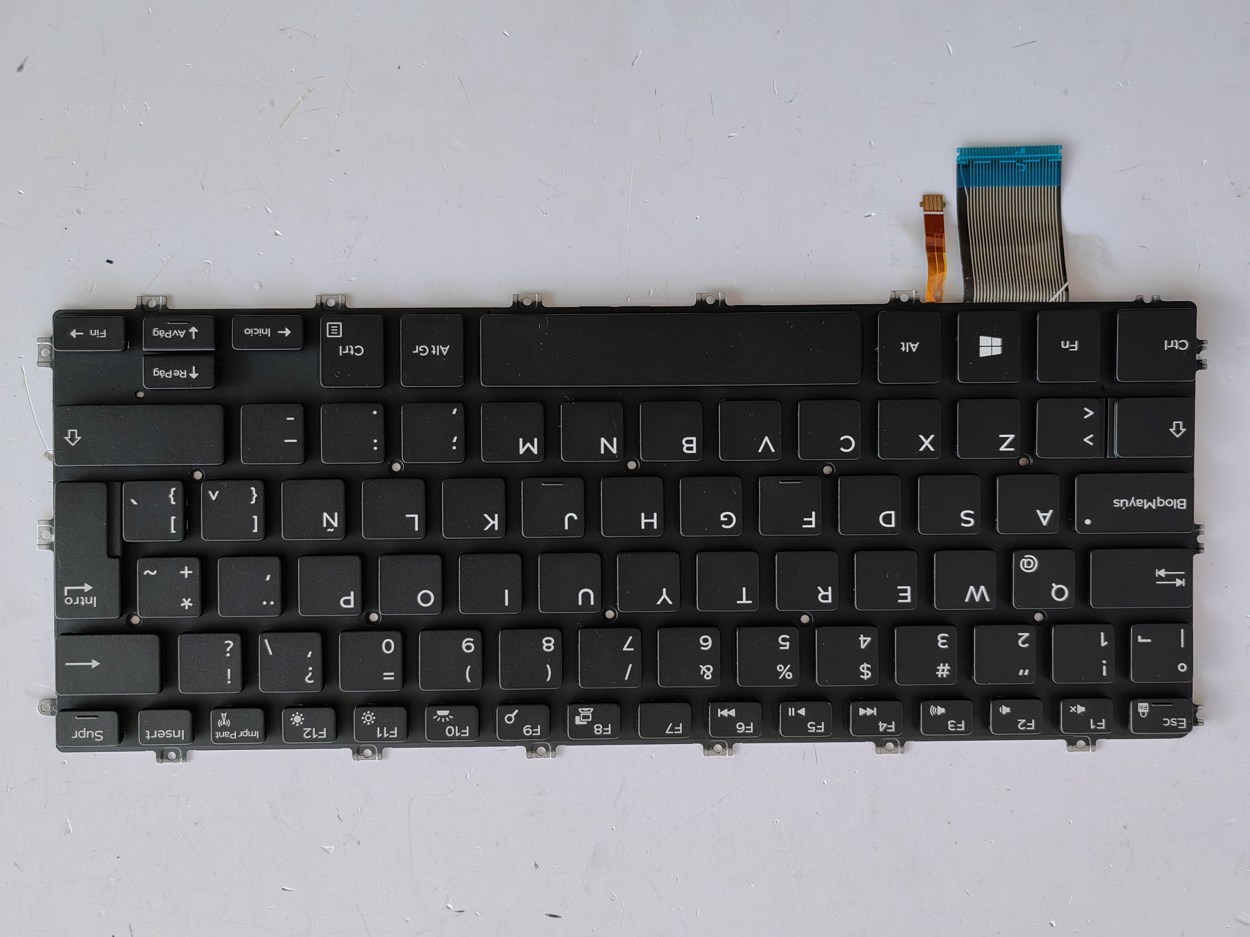 Picture of New Replacement Laptop Keyboard For DELL 3400/3310/3390/5481/5482/5488 BLACK Backlit LA Layout